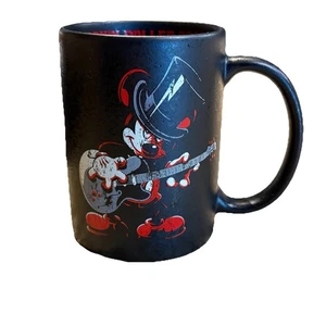Taza de té de café negra Mickey Mouse Rock N Roller Coaster de los parques de Disney - Imagen 1 de 5