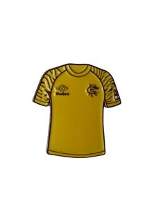 GLASGOW RANGERS 2025 2026 GOALKEEPER HOME SHIRT PIN BADGE FREE 48HR POST - Picture 1 of 3