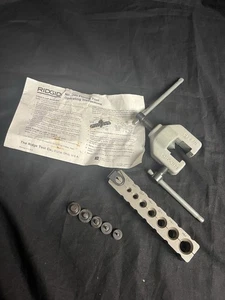 Ridgid 23337 Model 345 3/16" a 5/8" kit di utensili svasatura singolo/doppio USA - Foto 1 di 5