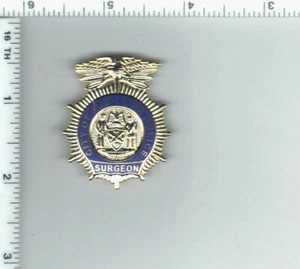 1-inch Novelty Mini Pin - Police Surgeon - Picture 1 of 1