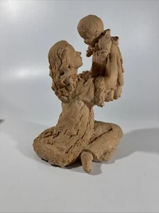 Collectibles For Me 1994 Resin Sculpture Mother&child Beige Tan 9.5” - Picture 1 of 20