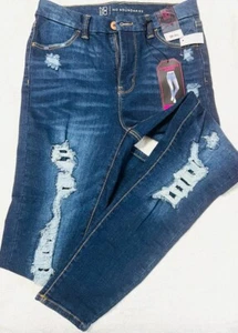 NEW No Boundaries Juniors Blue Destructed Curvy High Rise Jeans Jeggings NWT - Picture 1 of 4