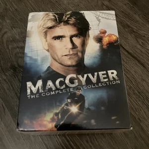 BRAND NEW McGyver: The Complete Collection Seasons 1-7 + TV Movies 39 Disc Set - Imagen 1 de 5