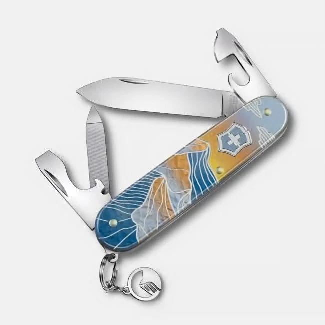 Victorinox Cadet 冬季魔法 Alox 限量版 2023 瑞士军刀 — 第 1/1 张图片