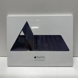 Apple iPad Smart Keyboard (Model-A1636) New - Picture 1 of 5