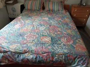 Collier Campbell F/Q Comforter-Reversible Tambourine+2 Standard Pillow Shams - Picture 1 of 15