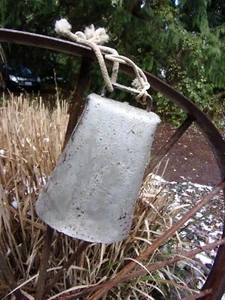 RIESIGE antike & shabby Kuhglocke! Bauernhof~Landhaushütte primitive Einrichtung! art~ - Bild 1 von 12
