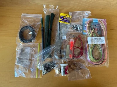 Vintage Fishing Lure making Accessories - image 1 of 4