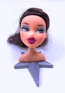 Bambola Bratz Liquidation Jade Head Gamez Girls 2005 MGA Entertainment - Foto 1 di 3
