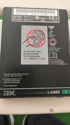 GENUINE IBM ThinkPad T43 CD Drive - Image 1 of 4