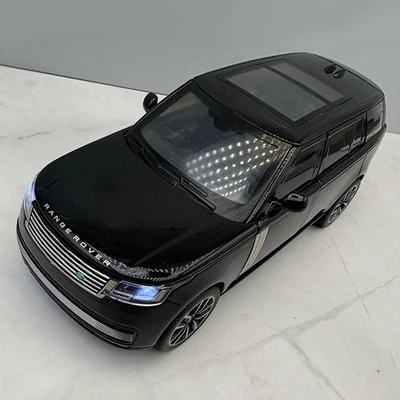 2022/2025 — Land Rover Range Rover SV — масштаб 1:32 литая модель — черная - Изображение 1 из 4
