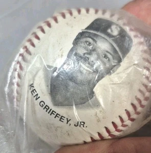 1993 Chevron Team Stars Ken Griffey Jr. Baseballs (2) Seattle Mariners –... - Picture 1 of 24