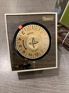 Vintage Sears 24 Hour Automatic Timer Wood Grain Model 796.66000 WORKS - Picture 1 of 7