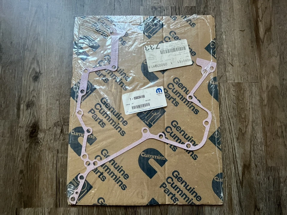 Junta de cubierta de distribución OEM Mopar 5003941AB 98-02 Dodge Ram 2500 3500 5,9 L Cummins Foto 1 de 1