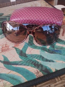 Chanel Sunglasses Women's Authentic w/ Case Made in Itay CC Tortious Shell Flax? - Picture 1 of 24