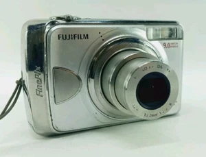 FujiFilm FinePix A920 Silver Compact Digital Camera 9.0MP Tested Working Case - Picture 1 of 16