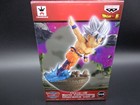 BANPRESTO DRAGON BALL SUPER World Collectable Diorama Ultra Instinct Son Gokou