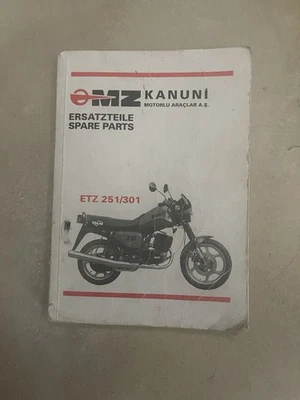 MZ-KANUNI- 250 251 301 (LIBRO DE PIEZAS) Foto 1 de 2