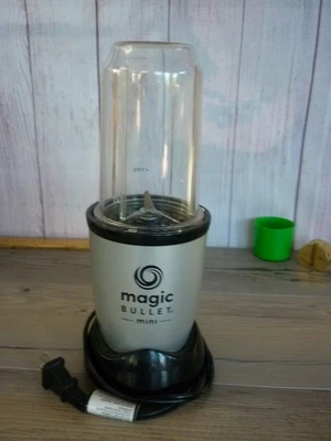 MAGIC BULLET MINI PERSONAL BLENDER WITH TALL CUP AND BLADE - Image 1 of 4