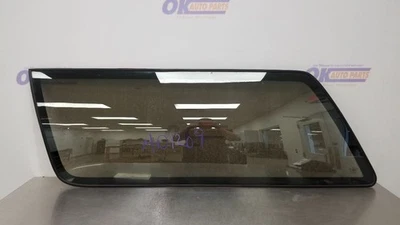 93 GMC TYPHOON QUARTER GLASS WINDOW REAR LEFT DRIVER Foto 1 de 4