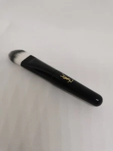 YVES SAINT LAURENT YSL Mini Foundation Brush Make-Up Travel Brush New Authentic - Picture 1 of 5