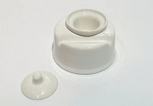 Small Ceramic - China Calligraphy inkwell with Lid, pen stand, ink pot, dip pen  - Picture 1 of 15