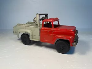 Mid 1960's Diecast Hubley Tow Truck - Picture 1 of 6