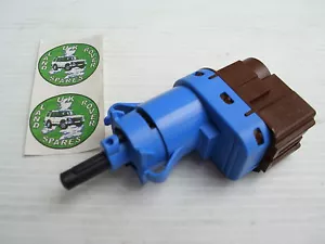 LAND ROVER DISCOVERY 3 BRAKE LIGHT SWITCH - OEM SWITCH - XKB500110 - Picture 1 of 1