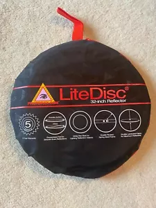 Photoflex LiteDisc White/Silver Collapsible Circular Reflector (32") - Picture 1 of 5