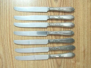 VINTAGE ROGERS STAINLESS BUTTER KNIVES COUNT 7 ROSE / 9 1/2"  - Picture 1 of 5