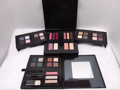 Avon Mega Mix 'N Go Palette - Image 1 of 4