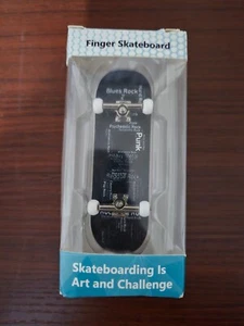Maple Wooden Fingerboard Set Finger Scooter Professional Mini Skateboard Kid Toy - Picture 1 of 1