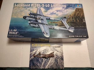 Trumpeter Lockheed P-38L-5-LO Lightning 1:32 Modellbausatz + Aufkleber NEU in Open Box - Bild 1 von 14