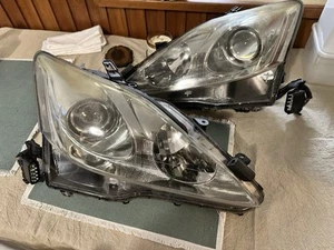 2006 Lexus Is250 Headlights Oem - Picture 1 of 3