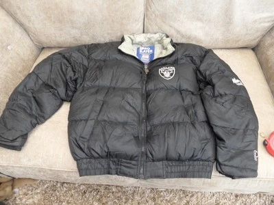 RARE PRO PLAYER OAKLAND RAIDERS PUFFER JACKET MEDIUM MENS - GOOD CONDITION - Image 1 of 4