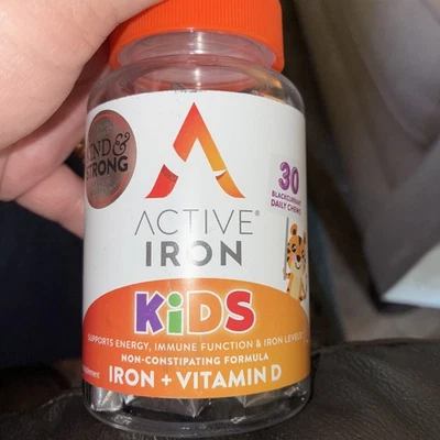 Suplementos de hierro Active Iron Kids 7 mg para niños + vitamina D 30 masticables EXP 7/26 NUEVO Foto 1 de 3