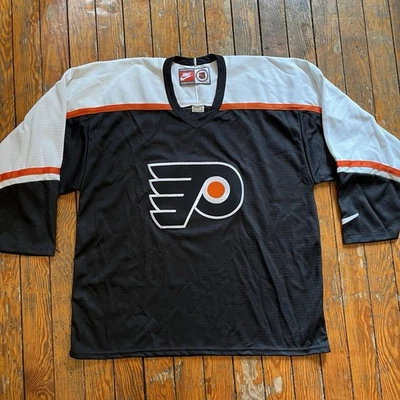 Camiseta deportiva vintage Philadelphia Flyers Nike en blanco para hombre grande negra hecha en Canadá Foto 1 de 4