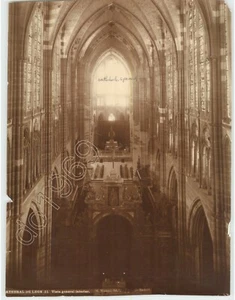 ICÓNICA Catedral de LEÓN, ESPAÑA 1940 De Colección Arquitectura Era FRANCO Foto de Prensa - Imagen 1 de 2