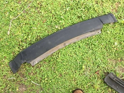 Jaguar XJS 1976-1982 Rubber Center Bumper Finisher Marked BD4711` - Image 1 of 4