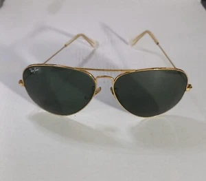 ray ban aviator con custodia - Foto 1 di 3