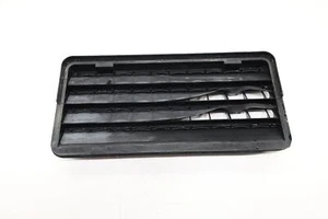 2018 - 2025 LINCOLN NAVIGATOR REAR LEFT OR RIGHT QUARTER AIR PRESSURE GRILLE OEM - Picture 1 of 14