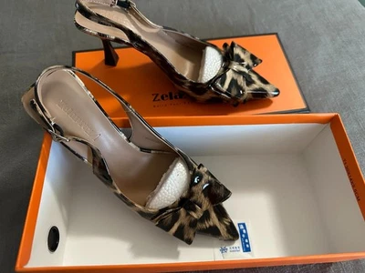 Zelaprox Tacones de Gatito Puntera Punta Estampado Leopardo Nuevos en Caja Talla 36 EE. UU. 6 Foto 1 de 4