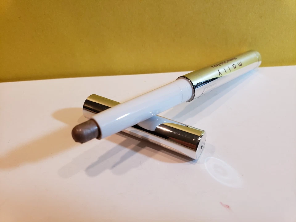 Mally ~ Evercolor Shadow Extra ~ Over the taupe ~ NWOB - Image 1 of 1