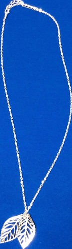 VETEMENTS Collana Clavicola Ciondolo Foglie Argento Doppio Gioielli Matrimonio Unico e Nuovo USA