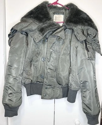 Extreme Cold Weather Parka Flight Jacket Mens Size Large Type N-2B Vintage USAF - Image 1 of 4