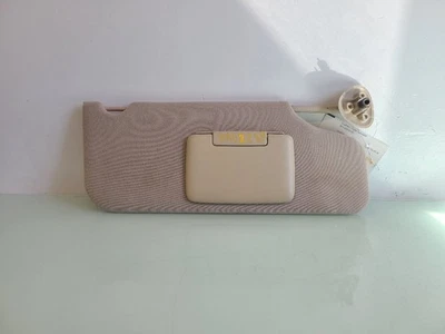 Passenger Right Sun Visor Without Illumination Fits 04-07 TAURUS 559974 - Image 1 of 4