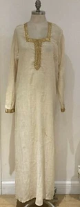Disfraz antiguo de vestido/teatro, alrededor de 1915, crema con hoja de oro, 24" foso a foso - Imagen 1 de 12