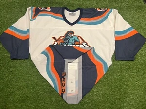 Authentic CCM New York Islanders Fisherman NHL Hockey Trikot Gr. 48 - Bild 1 von 6