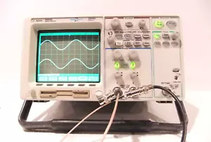 HP AGILENT 54642A 2-CHANNEL 500 MHz DIGITAL OSCILLOSCOPE - EXCELLENT - Picture 1 of 13