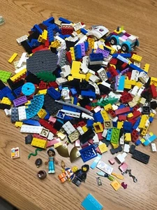 Lote de Lego Buena Variedad de Piezas Emmett Princesa Jazmín Lucy - Imagen 1 de 8
